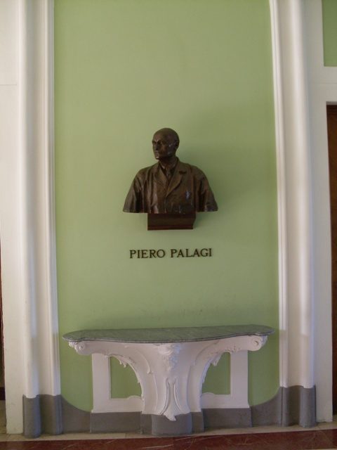 Piero Palagi's bust (1).JPG